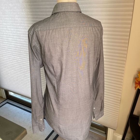 H&M Slim Fit Easy Iron Button-Down - Picture 2 of 3